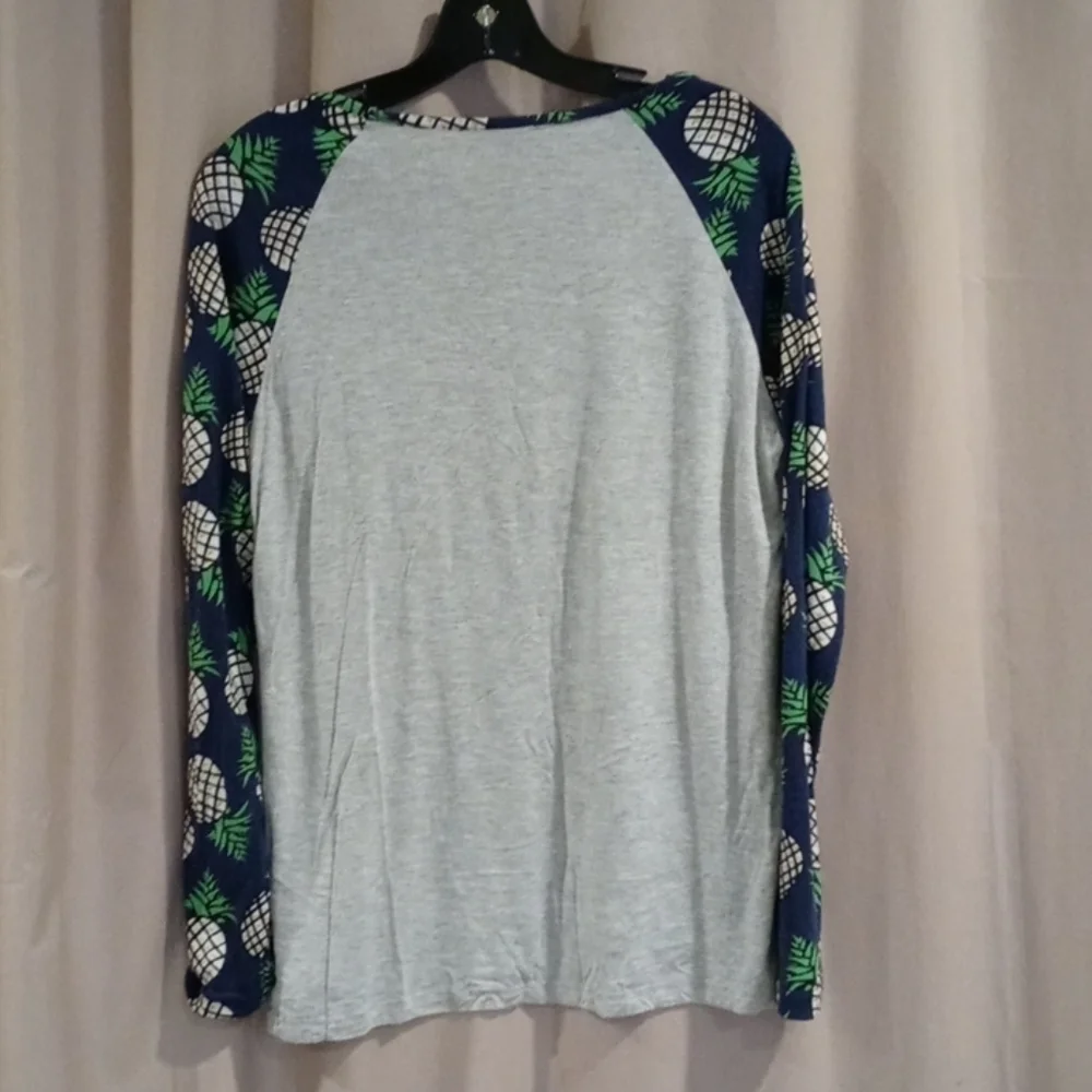 Pineapple t-shirt size medium - Picture 7 of 10